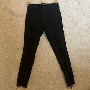Hollister Black skinny jeans!!